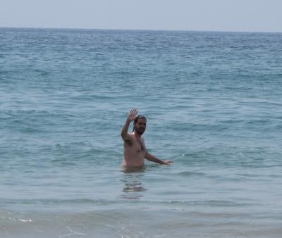 Desnudo en el Mediterráneo