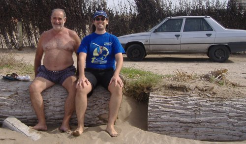 Padre e hijo, y el auto que se coló
